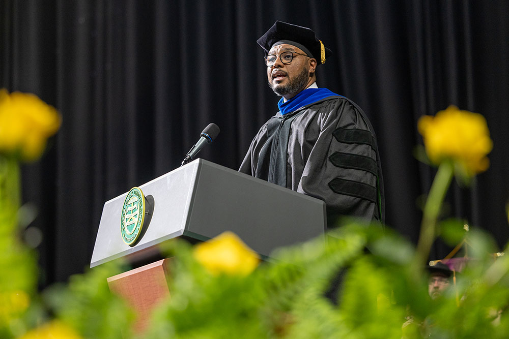 Austin-Davis-Hooding_1000.jpg
