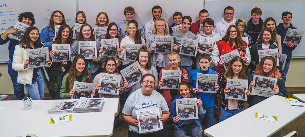 Students learn about The Globe, Point Park's student-run newspaper at High School Media Day. Photo | Emma Federkeil