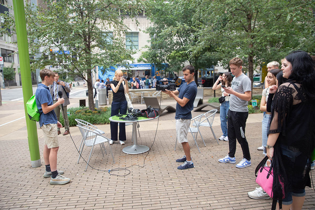 High school students use video journalist kits during fall High School Media Day and Newsapalooza. Photo | Randall Coleman