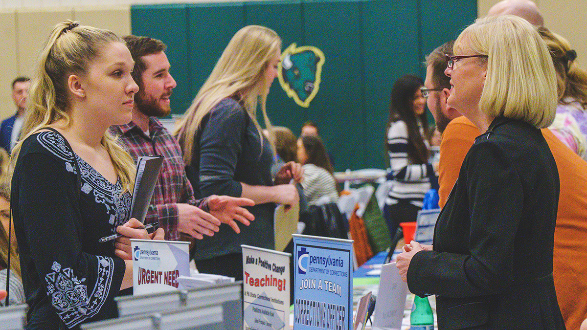 Pictured are photos of the Spring 2020 Internship and Job Fair. Photos by Emma Federkeil
